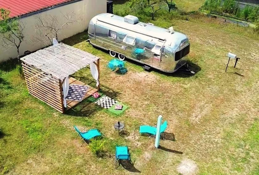 Vintage Camp Hotel Chabris Exterior foto
